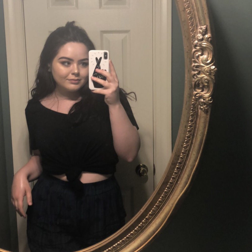 Meet your Posher, Megan